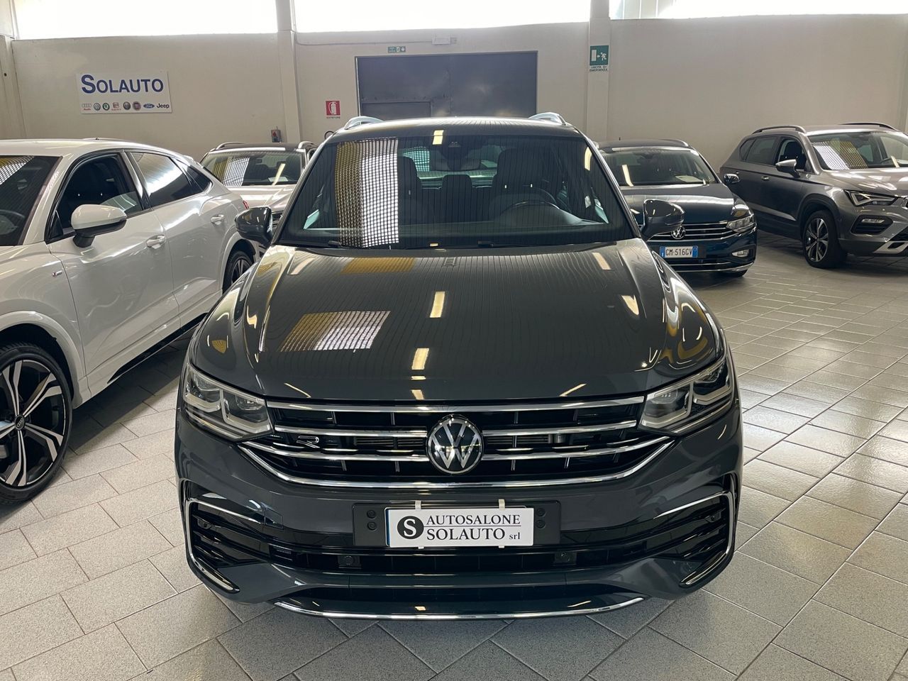 Volkswagen Tiguan 2.0 TDI 150 CV SCR DSG R-Line  imagem 2
