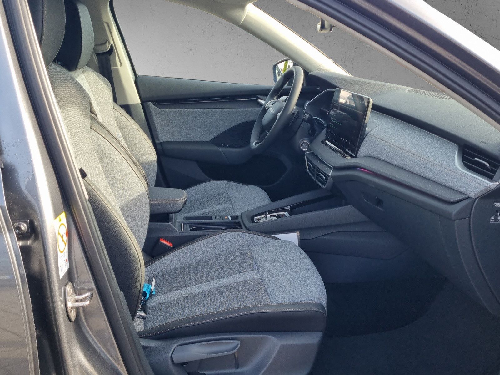 Fahrzeugabbildung SKODA Octavia Combi Tour 2.0 TDI 110kW/150PS AHK