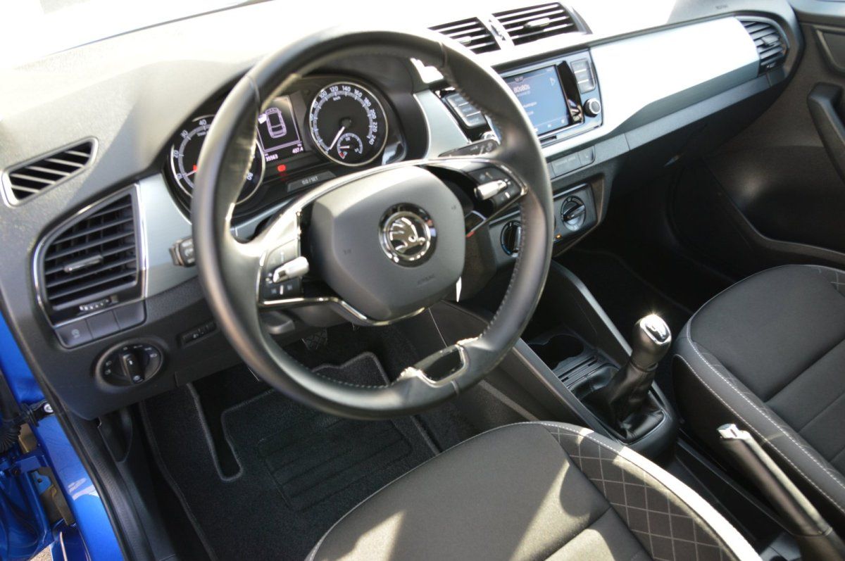 Fahrzeugabbildung SKODA Fabia Combi   Ambition SHZ Kamera