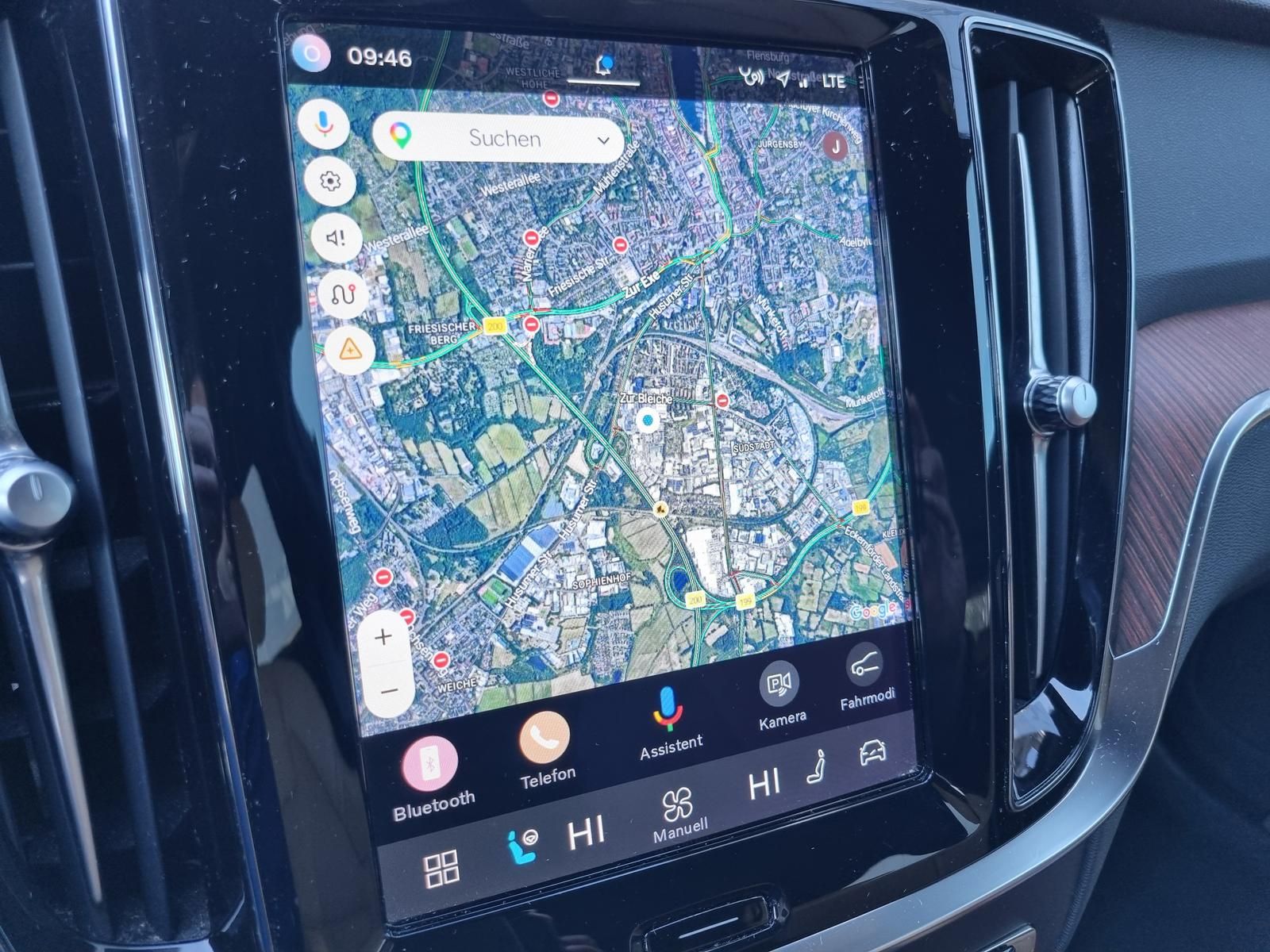Fahrzeugabbildung Volvo V60 CC B4 D AWD 'AHK, Standheizung'