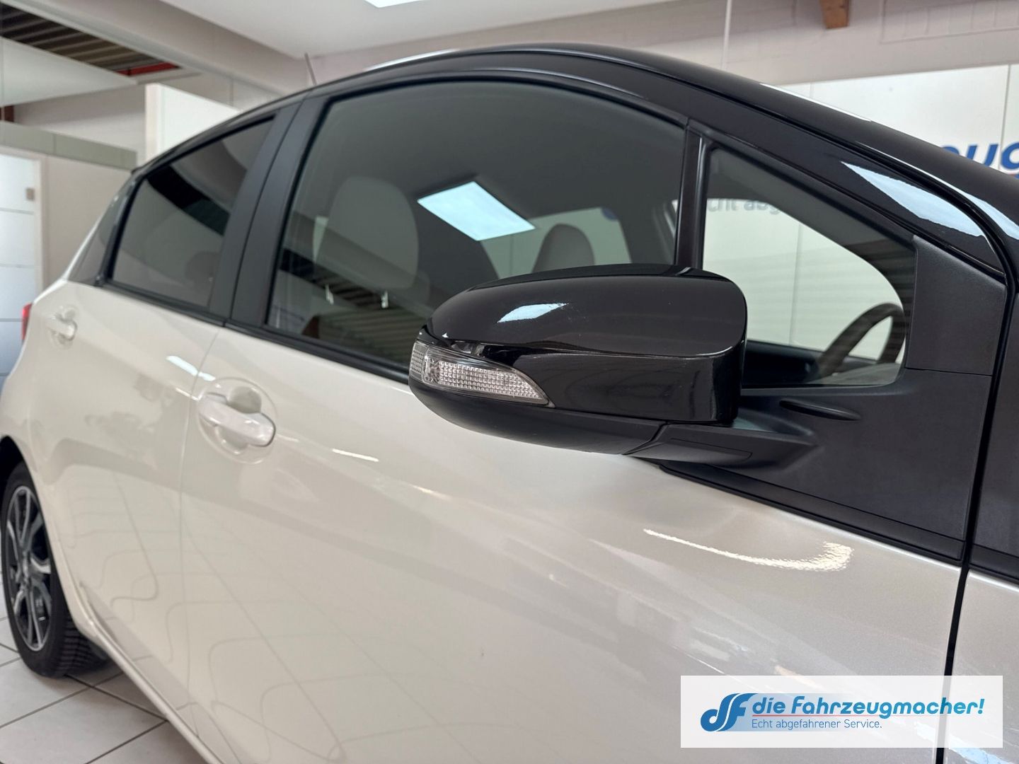 Fahrzeugabbildung Toyota Yaris Style Hybrid Mehrzonenklima DAB SHZ Keyles