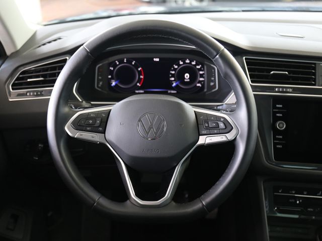 Volkswagen Tiguan DSG ELEGANCE LED MATRIX IQ ACC KAMERA