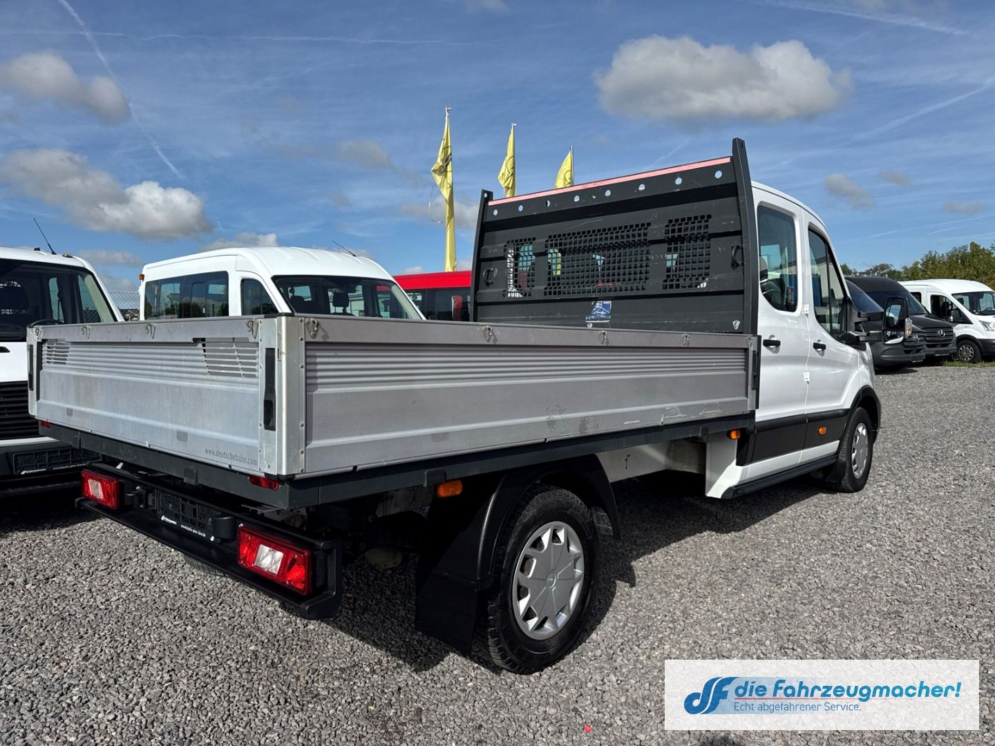 Fahrzeugabbildung Ford Transit Pritsche 350 L3 Doppelkabine Trend 2.0 T