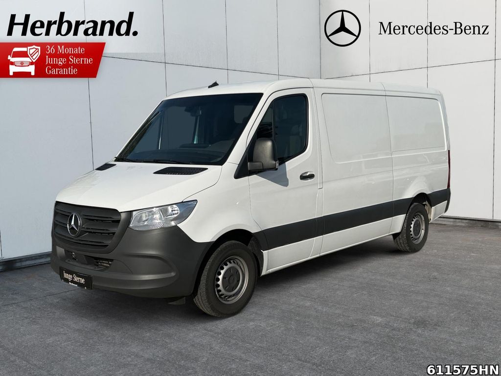 Image of Mercedes-Benz Sprinter