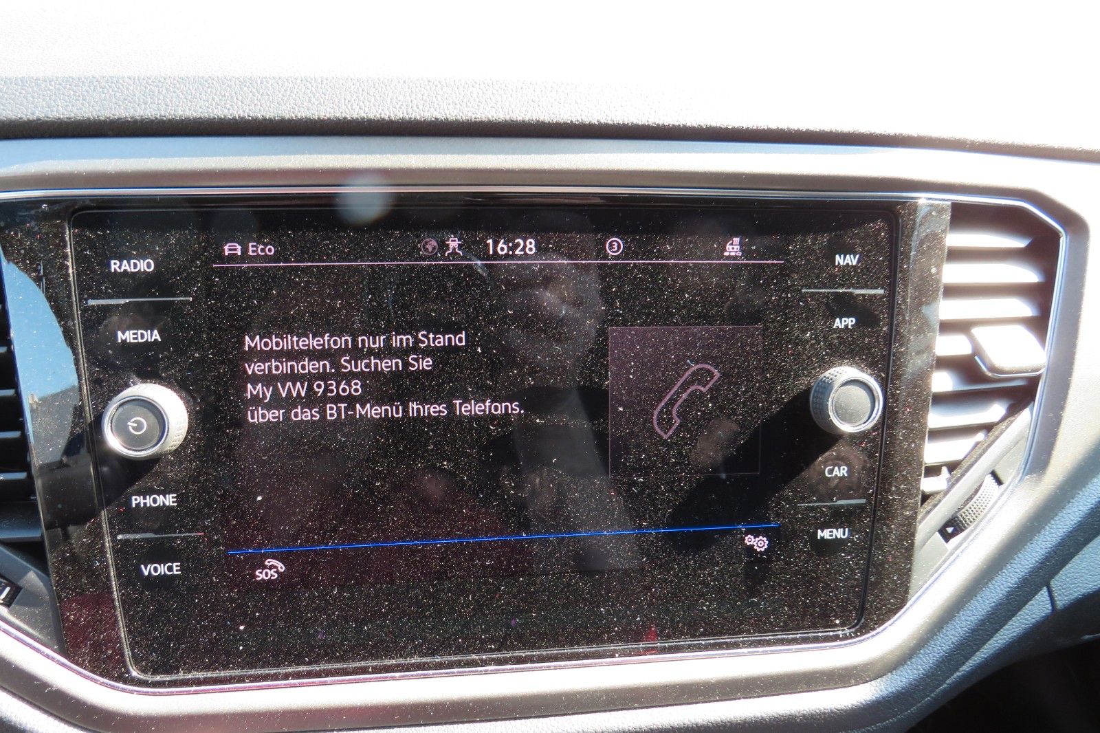 Fahrzeugabbildung Volkswagen T-Roc Style ACC KAMERA SITZH. KEYLESS PDC APP 1H