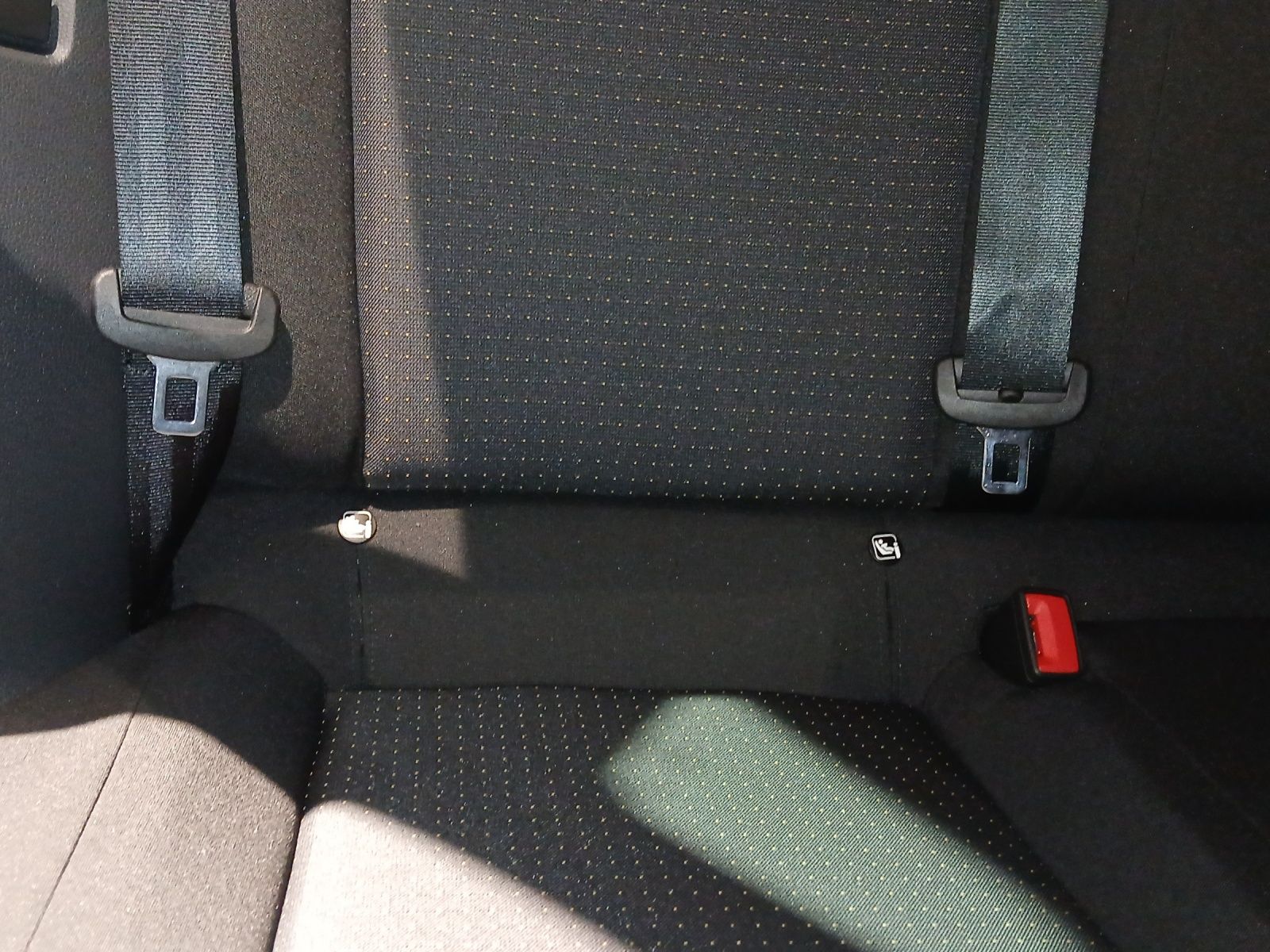 Fahrzeugabbildung SEAT Ibiza TSI Road-Edition DSG LED Navi AID ACC RFK