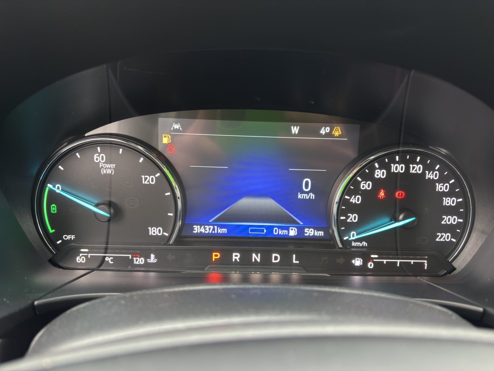 Fahrzeugabbildung Ford Kuga Plug-In Hybrid Cool & Connect