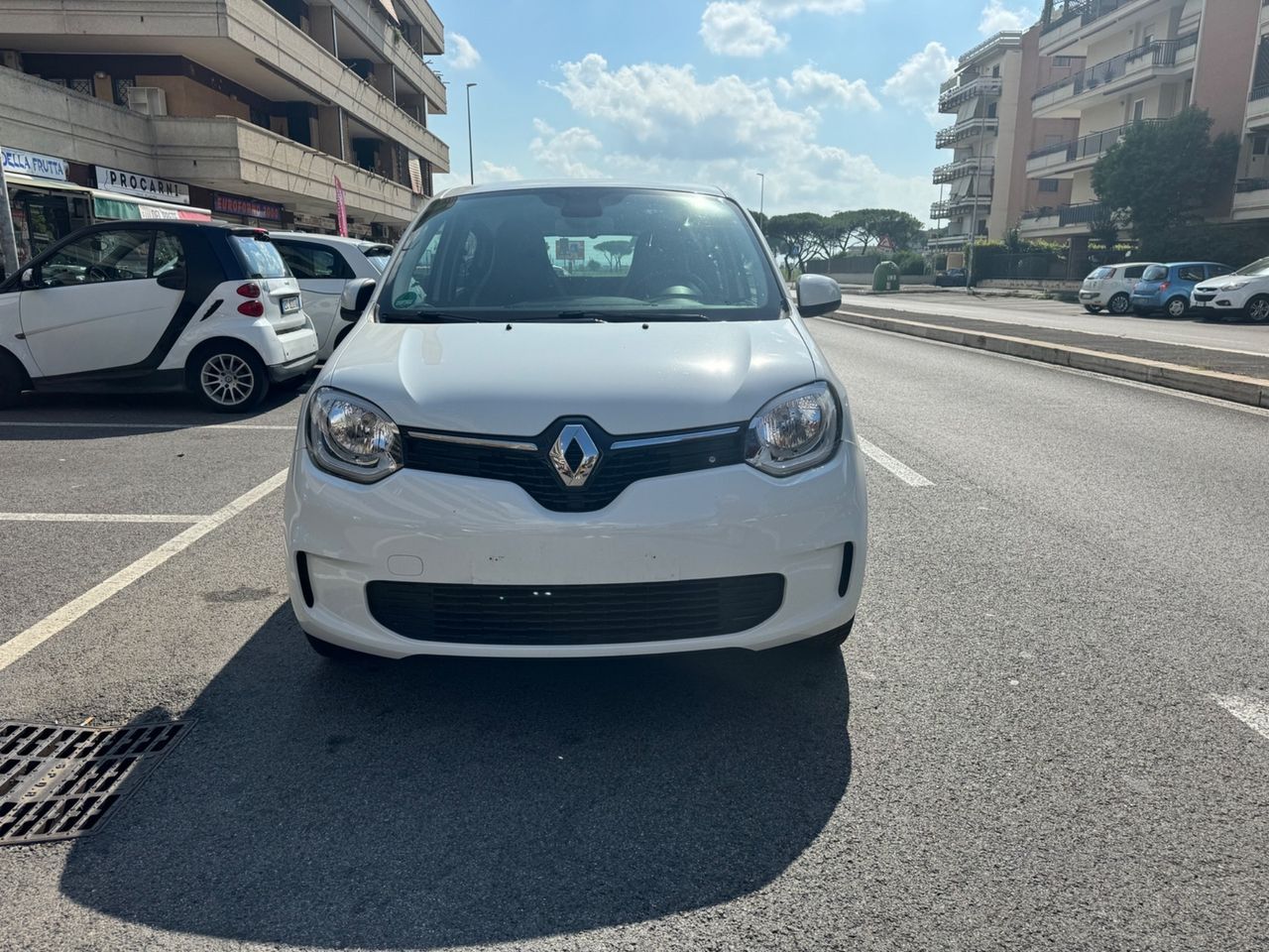 RENAULT Twingo