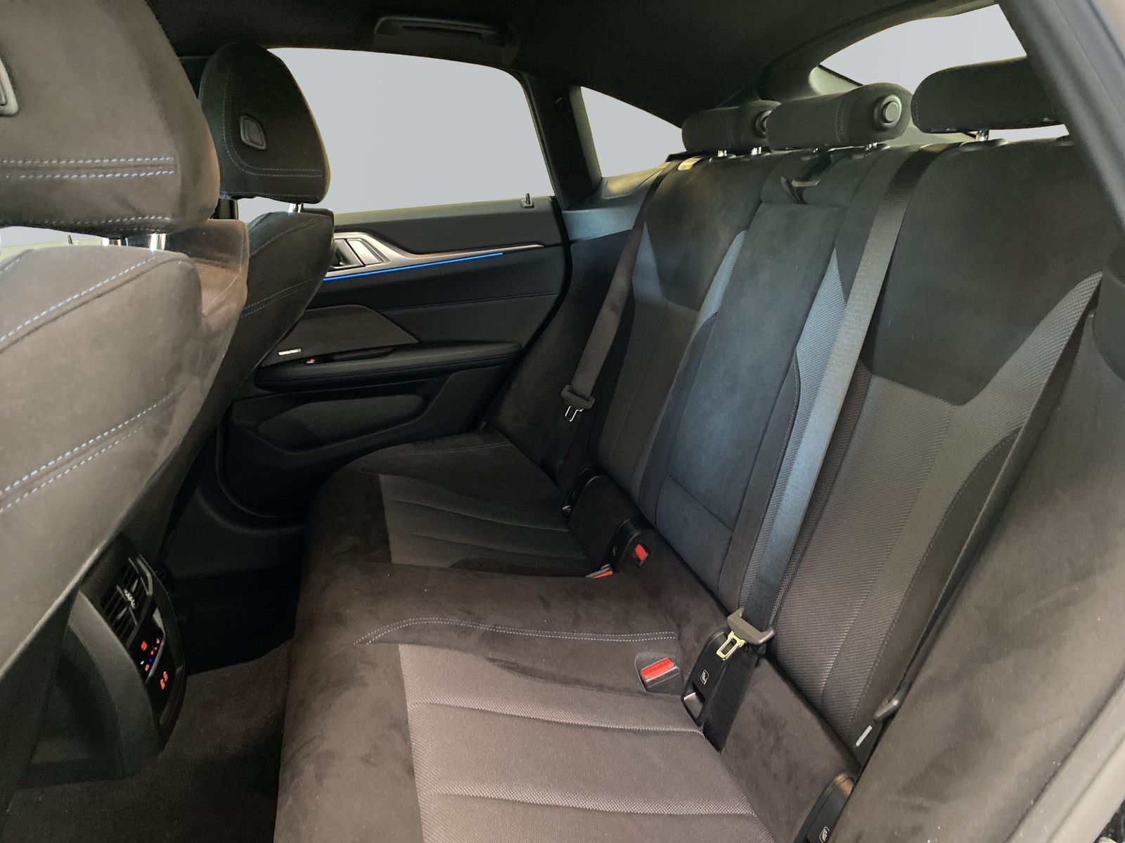 BMW i4 - Bild 9