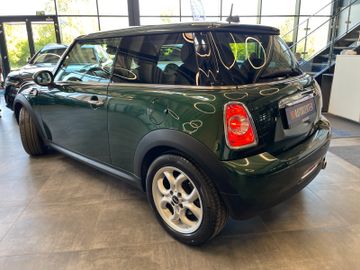 MINI Cooper *SHZ*PDC*NAVI*TEMPOMAT*LEDER*