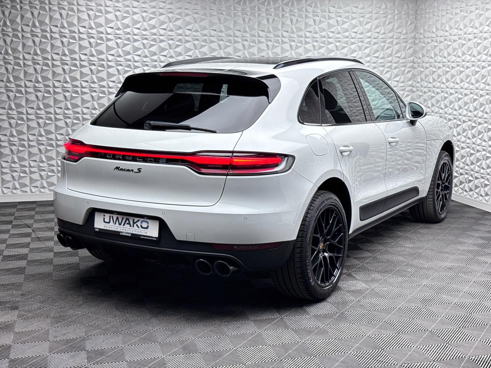Fahrzeugabbildung Porsche S APPROVED*PDLS+*PASM*ACC*LUFT*PANO*RCAM*PPF*DAB