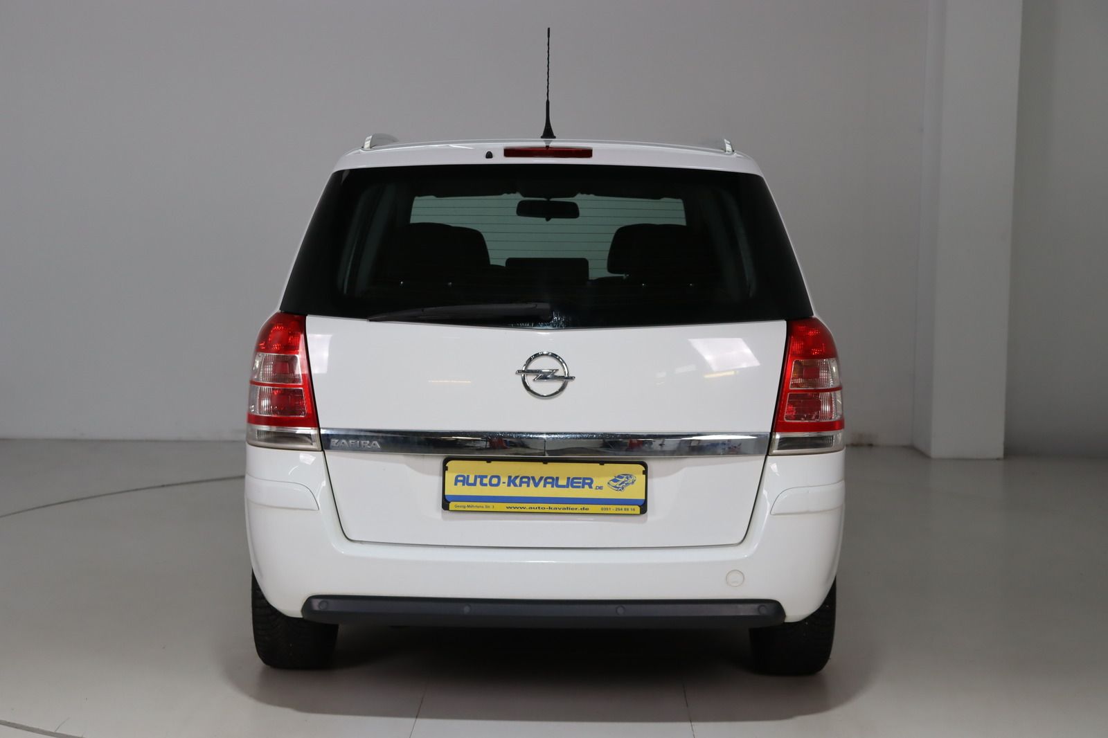 Fahrzeugabbildung Opel Zafira 1.8 * 7-Sitzer * PDC * 8-fach