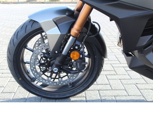 Honda NT1100 ES DCT