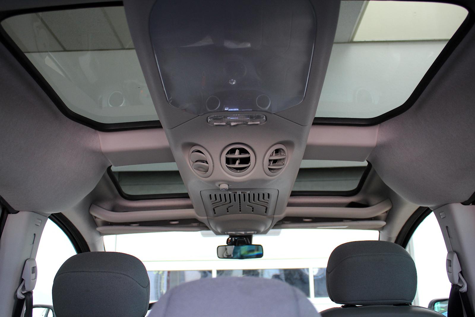 Citroën Berlingo VTi 120 Multispace *PANO*NAVI*MODUTOP*