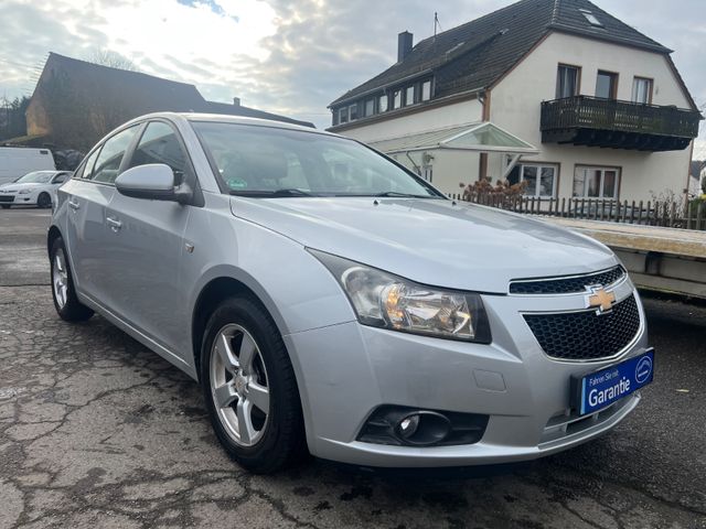 Chevrolet Cruze 1.6 LT - 2. Hamd - TÜV 02/2026 - EURO5