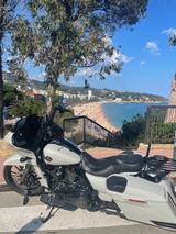 Harley-Davidson Road Glide CVO 117 J&H  - HARLEY-DAVIDSON CVO ROAD GLIDE