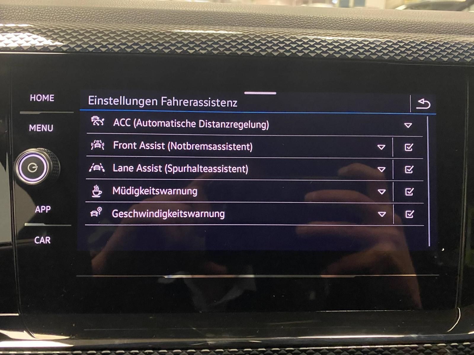 Fahrzeugabbildung Volkswagen Polo 1.0 TSI DSG Life+3 J Garantie bis 90.000 KM