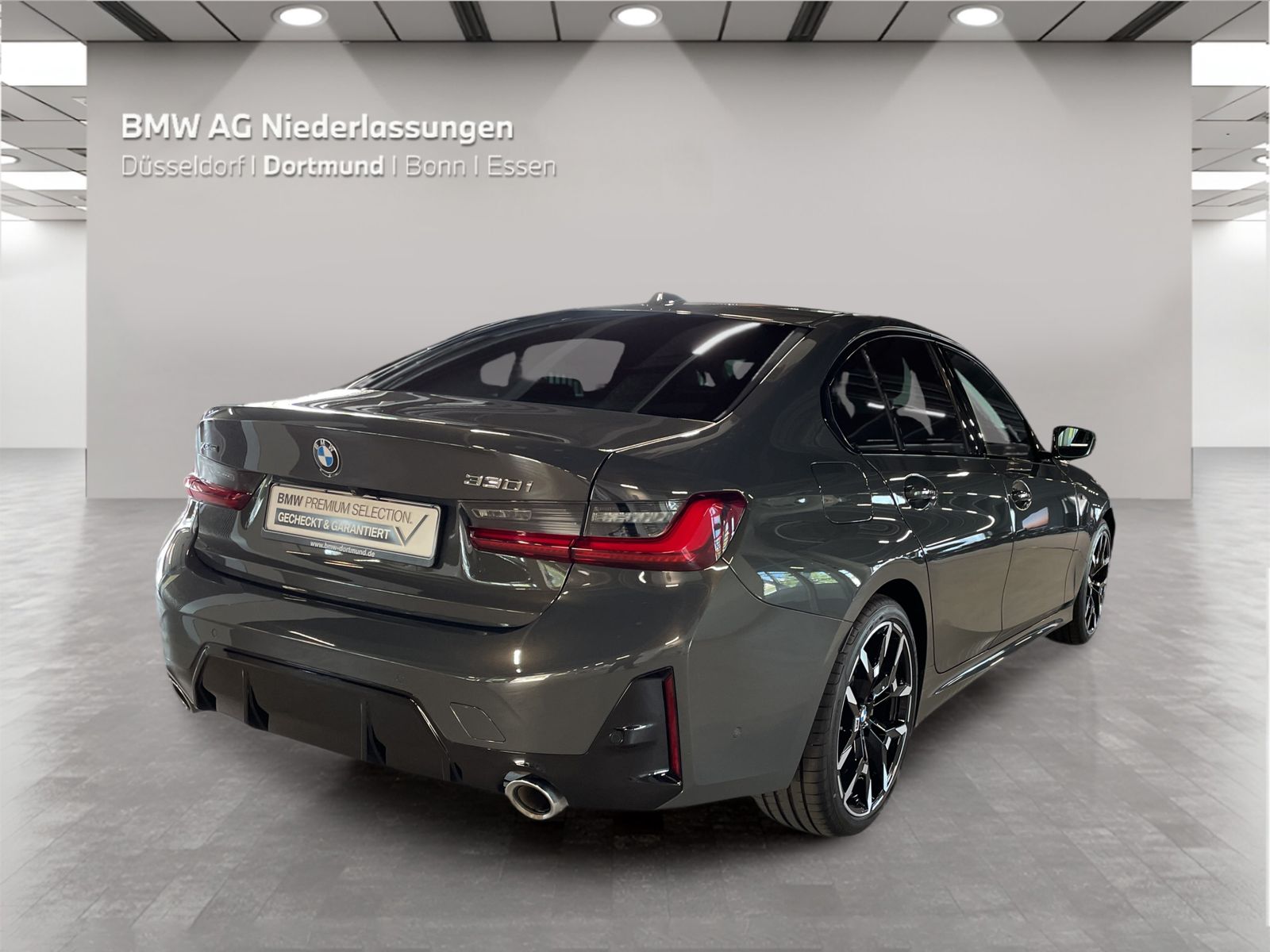 BMW 330 - Bild 4
