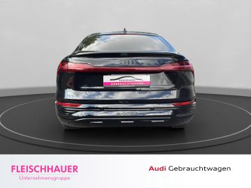 Audi Q8 e-tron - 6