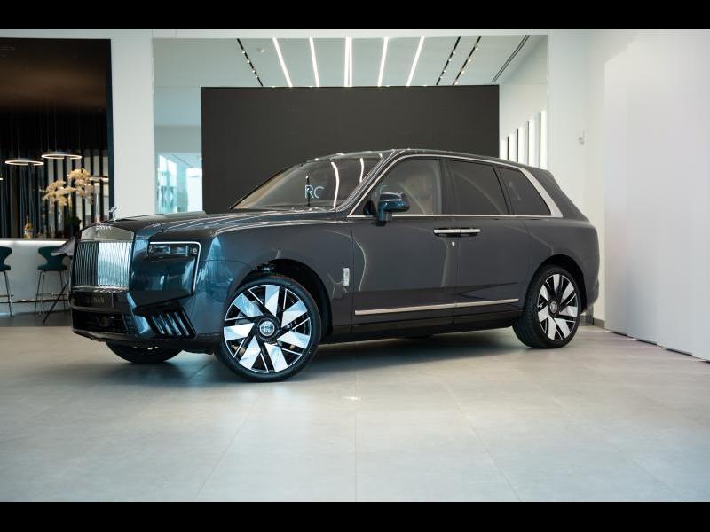 Rolls-Royce Cullinan Provenance 2 Year Warranty & Service