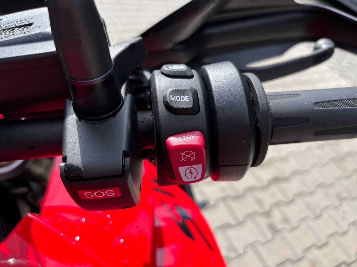Fahrzeugabbildung BMW S 1000 XR K69 Touren u. Dynamikpaket