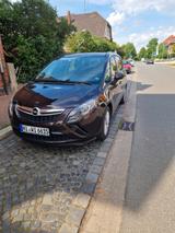Opel Zafira Tourer Active 2.0 CDTI - Opel Zafira Tourer Active mit Diesel-Antrieb