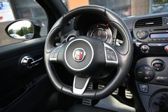 ABARTH 595C Turismo 1.4 T-Jet 16V Leder Xenon PDC ABARTH 595C Turismo 1.4 T-Jet 16V Leder Xenon PDC