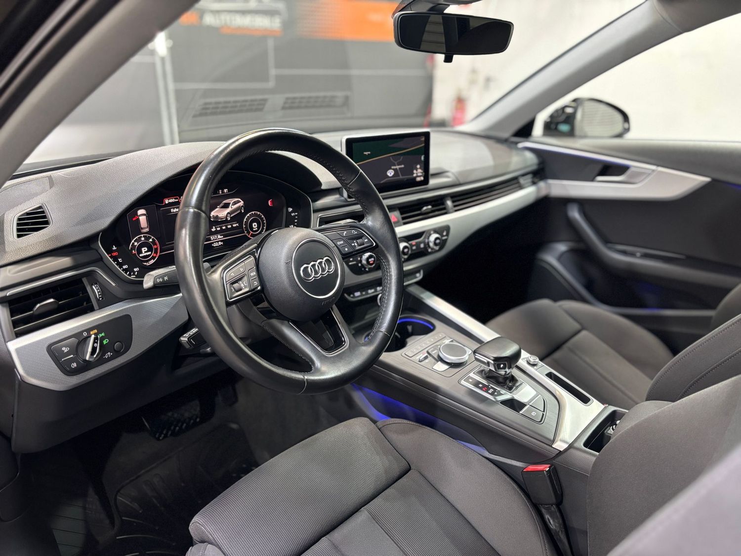 Fahrzeugabbildung Audi A4 sport Avant Virtual#LED#Ambiente#Tempomat