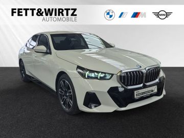 BMW Leasingangebot: BMW 550e xDrive M Sport|DAProf.|Bowers&Wilkins