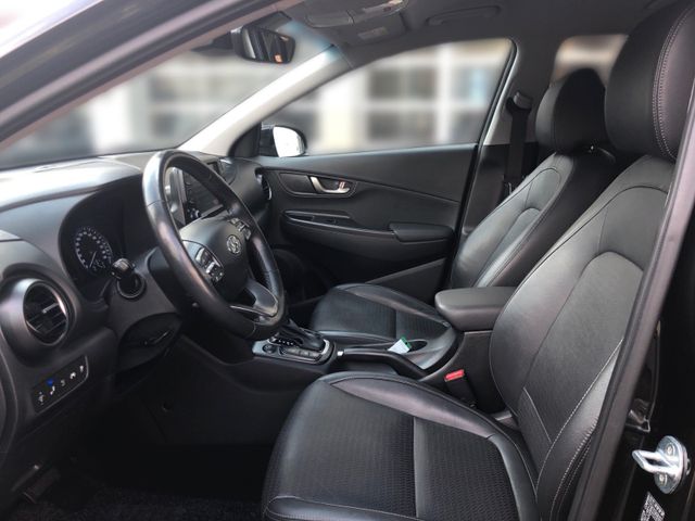 Hyundai Kona Premium 4WD +AHK