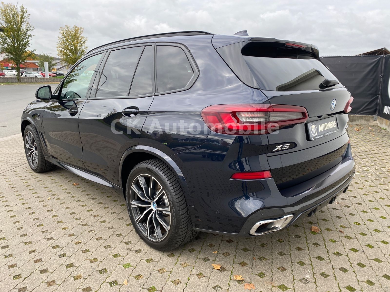 Fahrzeugabbildung BMW X5 xDrive 45e M-Sport/Head-Up/LED/ACC/360°Kam