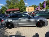Mercedes-Benz E 250 E Coupe E 250 CGI BlueEfficiency sport - Mercedes-Benz E 250: Coupe