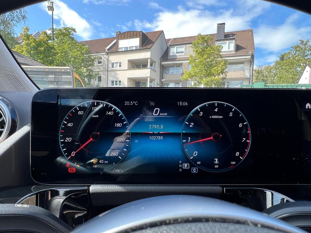 Mercedes-Benz GLA 180