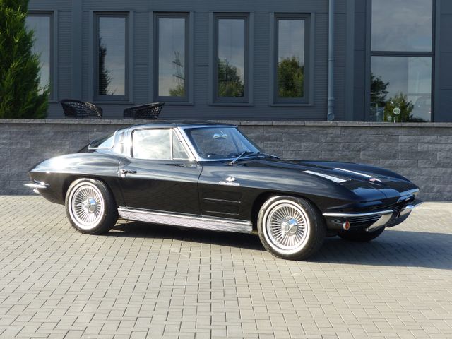 Corvette Sting Ray Split Window Fuel Injection