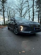 Hyundai IONIC - Hyundai IONIQ von privat