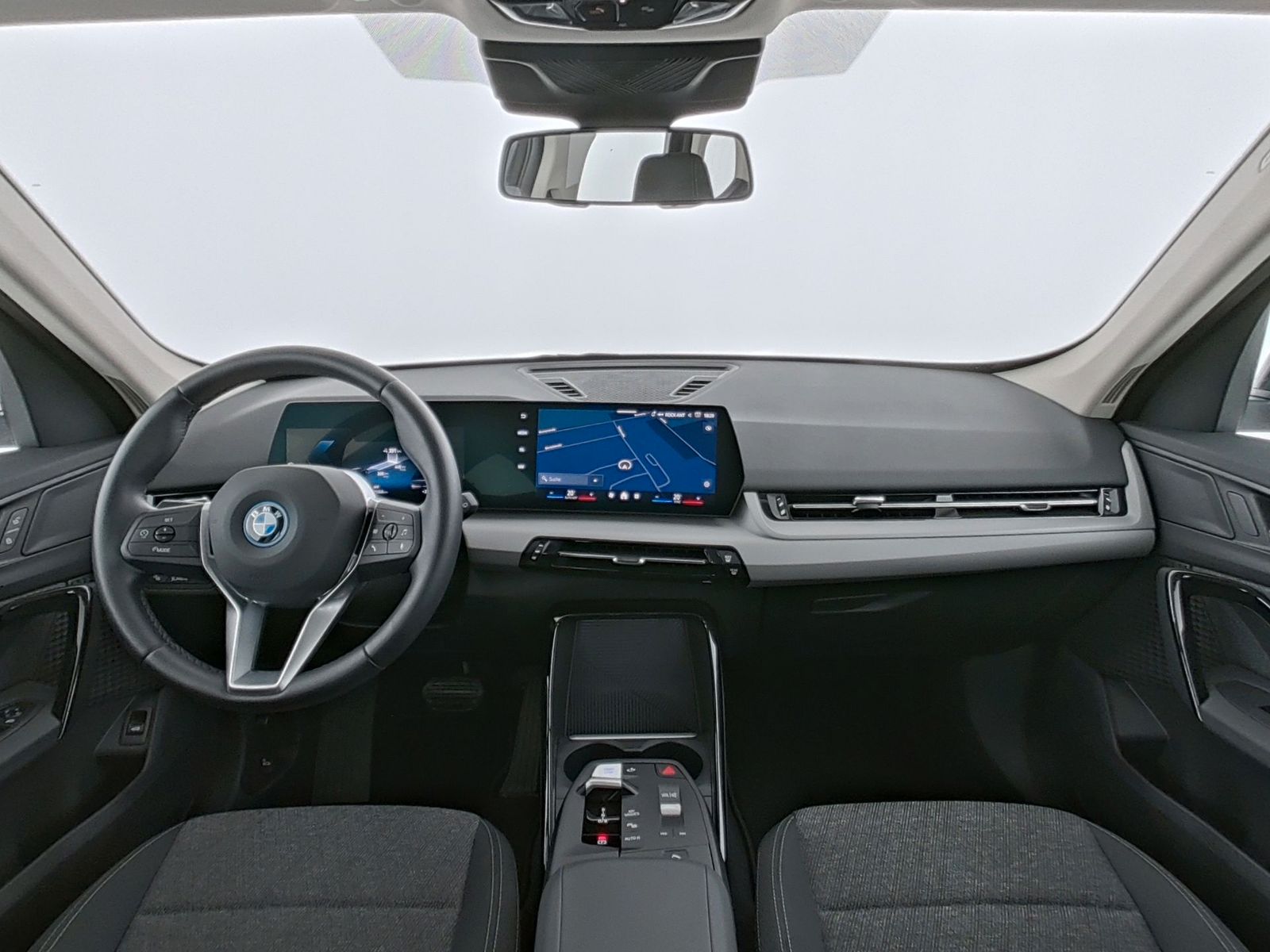 BMW iX1 - Bild 16