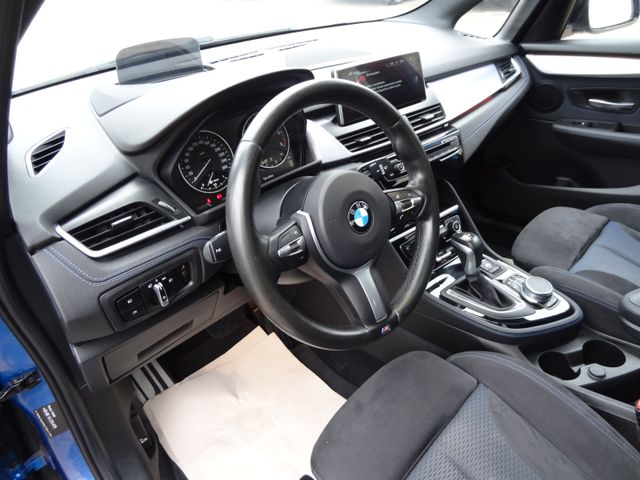 Fahrzeugabbildung BMW 220 xDrive Active Toure/M-Sport/Pano/Kam/HUD/AHK