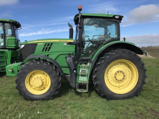 John Deere 6195R