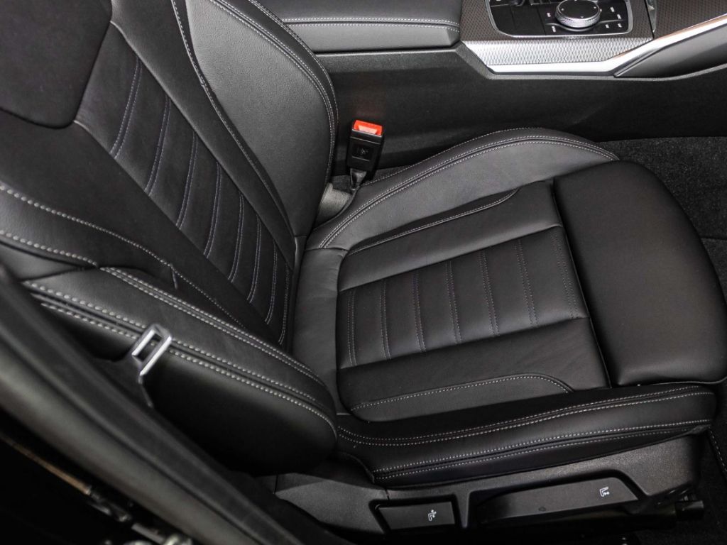BMW 330 - Bild 14
