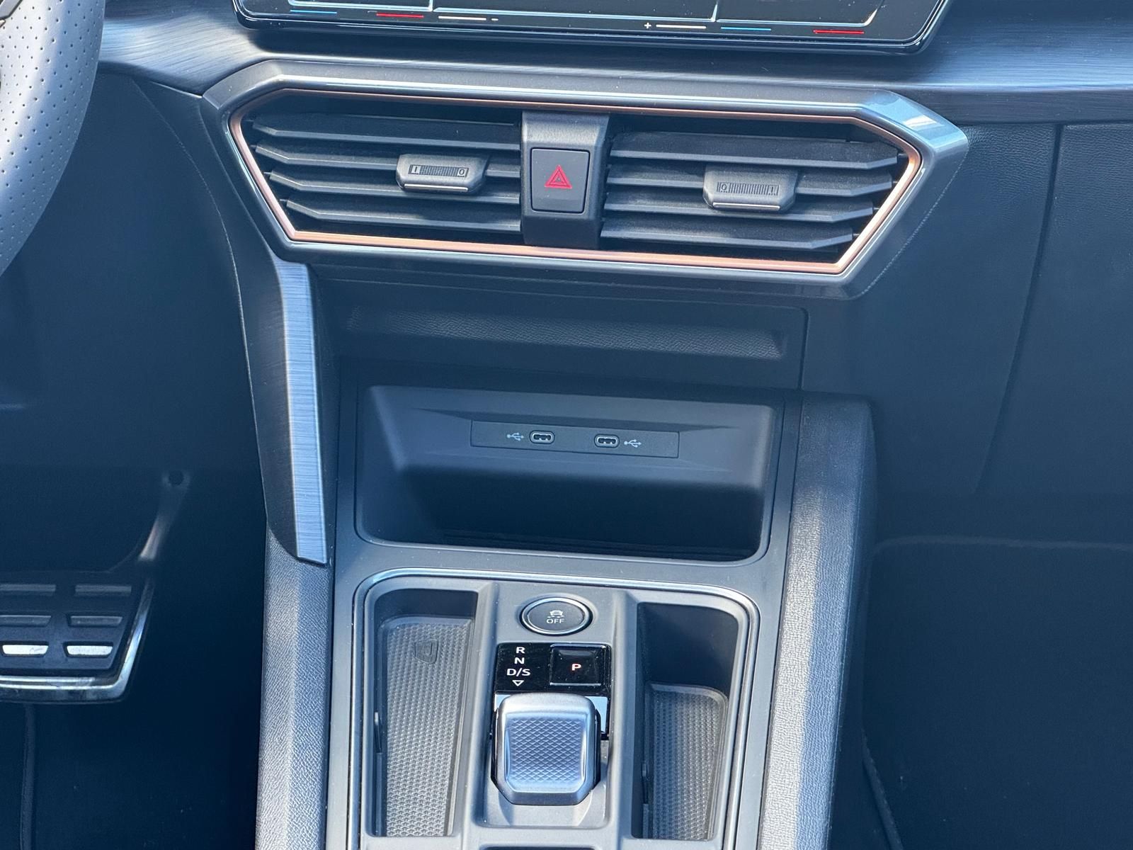 Fahrzeugabbildung CUPRA Formentor VZ 4Drive 2.0 TSI OPF (EURO 6d) Pano