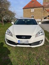 Hyundai Genesis 3.8 V6 Automatik - - Hyundai Genesis Gebrauchtwagen