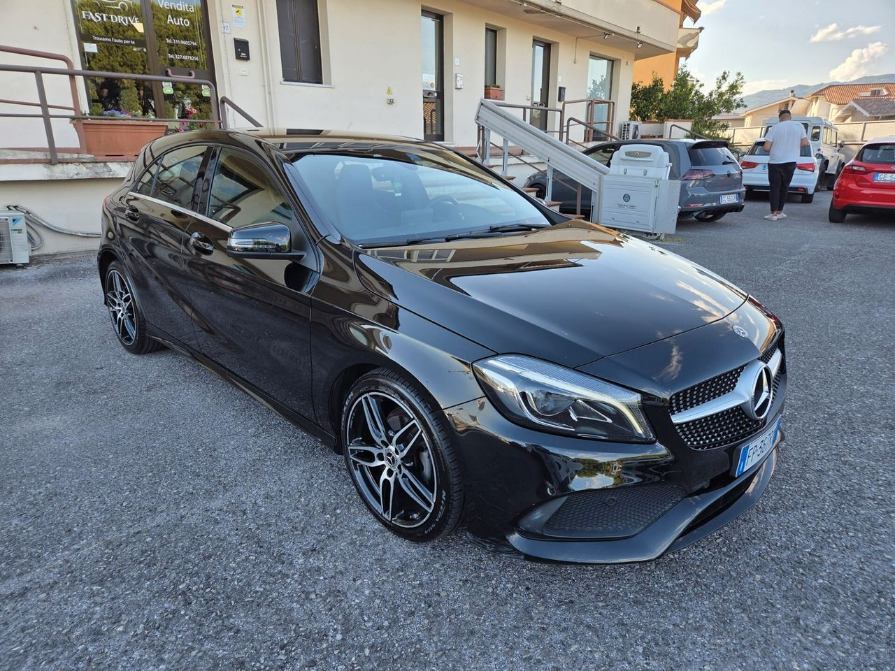 MERCEDES-BENZ Mercedes-benz A 180 d Premium