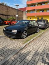 Volkswagen Vw Golf 4 IV GTI 1.8T - Volkswagen Golf aus 2000: GTI
