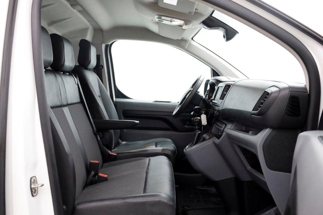 Peugeot Expert 1.5 BlueHDI 102pk L3 Premium Airco/Camera
