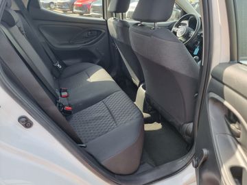Toyota Yaris - 8
