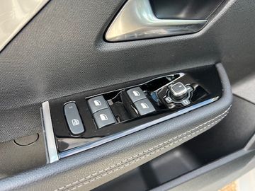 Opel Astra ST 1.2 Turbo GS Winterpaket Ergositz