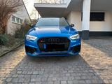 Audi RS3 2.5 TFSI S tronic quattro Sportback - - blaue Audi RS3