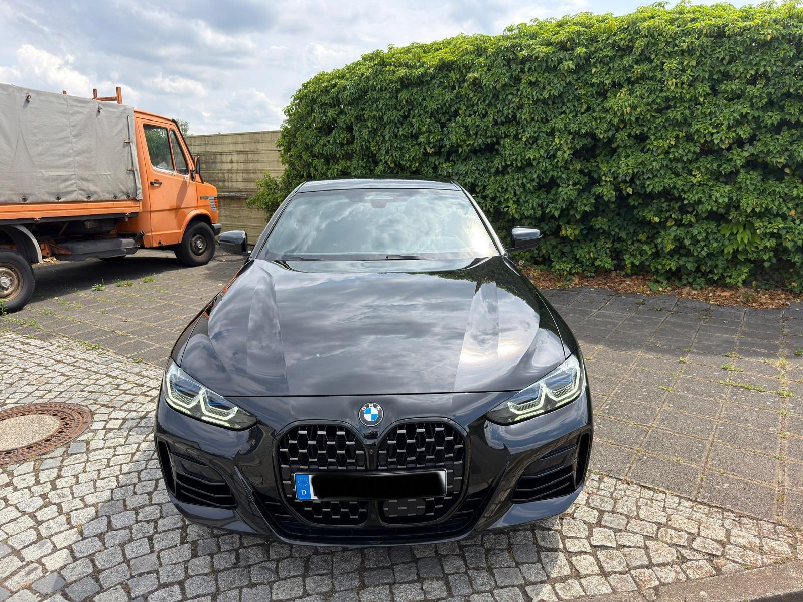 BMW M440