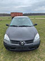 Renault Clio 1.2l 16v Campus - Renault Clio aus 2006: Campus