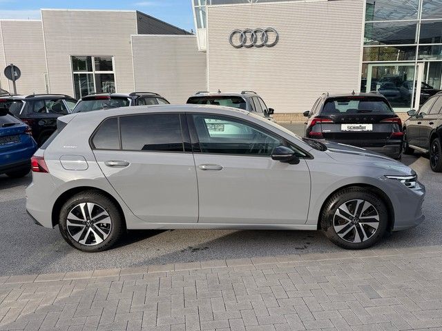 Volkswagen Golf - Bild 4